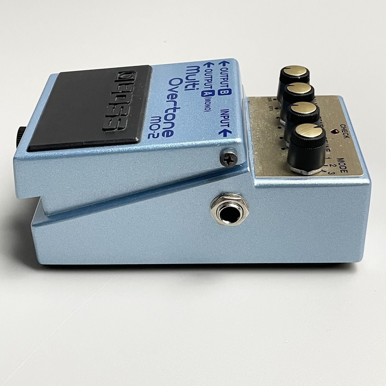 ギター BOSS MO-2 Amazon.com: Boss MO-2 Multi Overtone Pedal : Musical Instruments