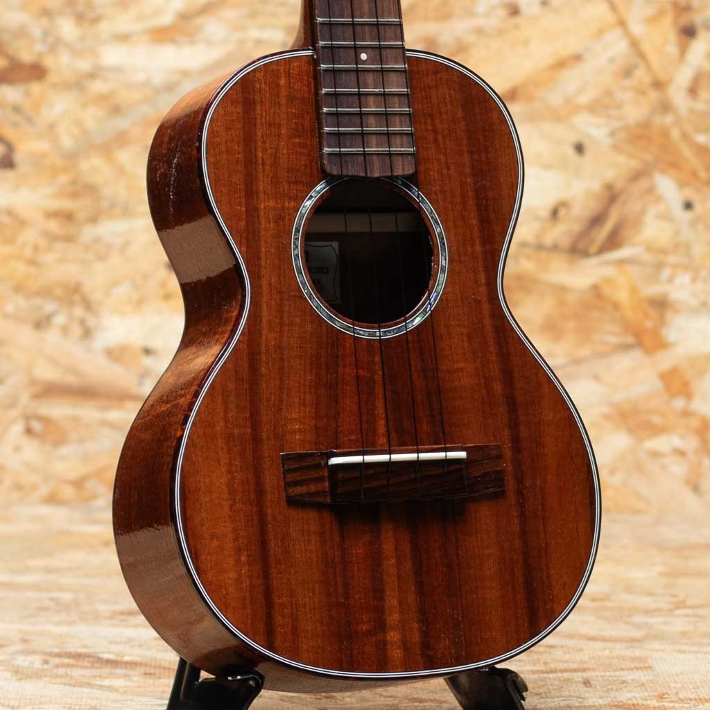 URABE UKULELE(占部) CT-46 Hawaiian Koa Tenor（新品）【楽器検索