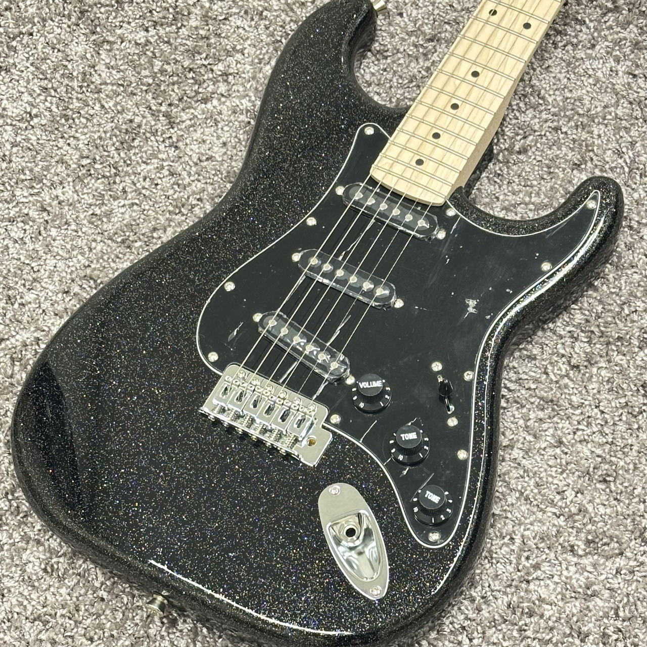 LEGEND LST-Z M GLBK（新品特価）【楽器検索デジマート】