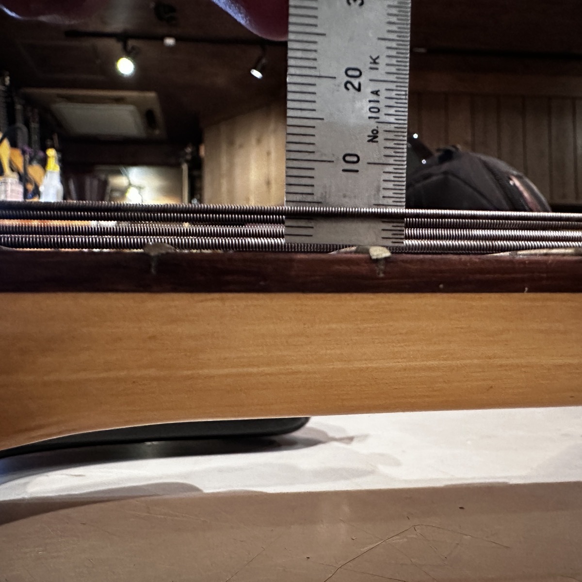 FLAVOR エレキベース　Electric Guitars & Basses grun-sound_a249k240626