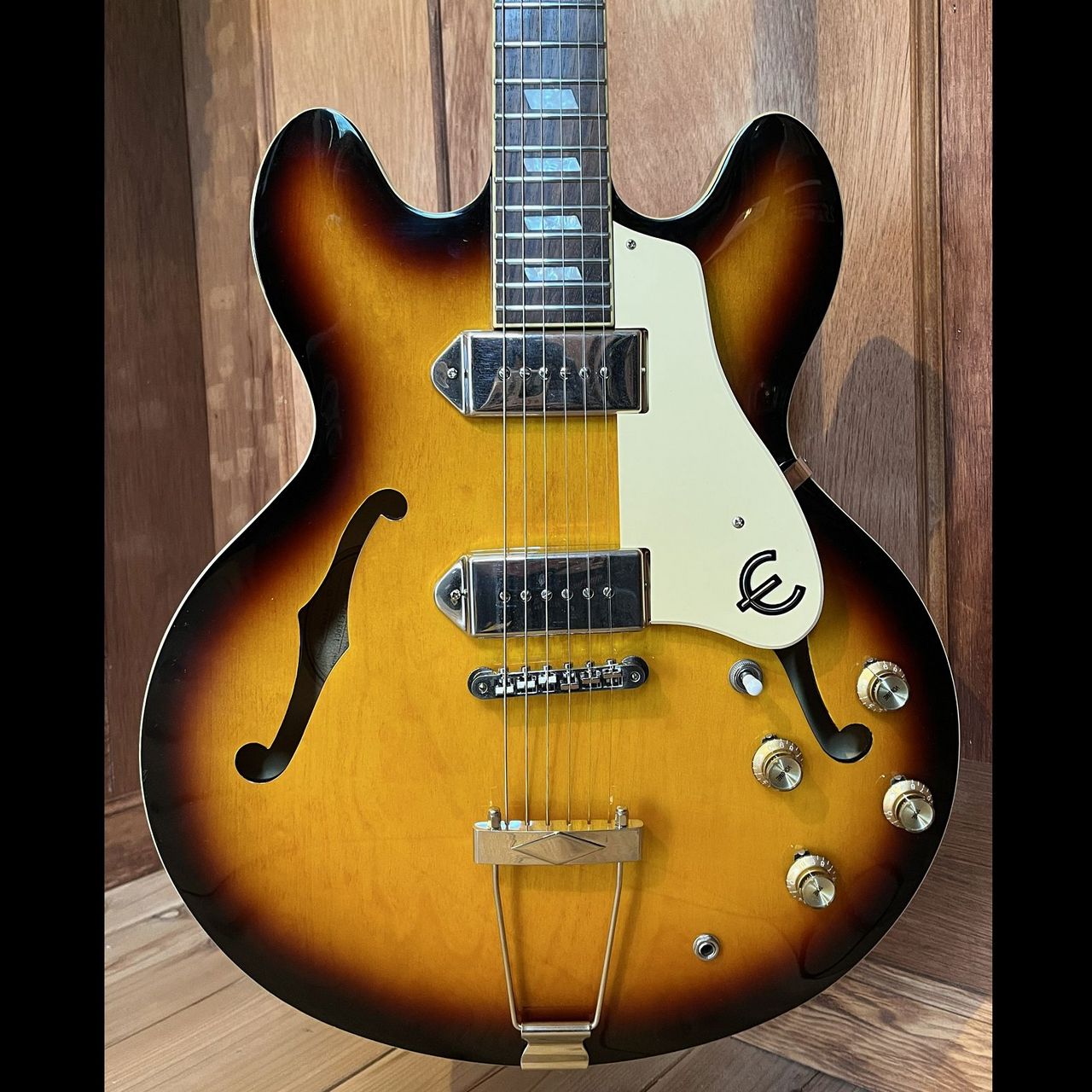 Epiphone Casino VS（中古）【楽器検索デジマート】