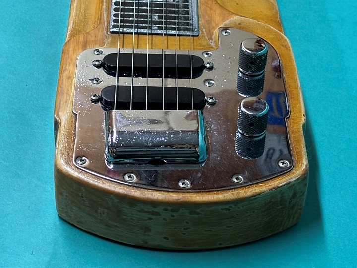 Fender DELUXE-6 （新品）【楽器検索デジマート】