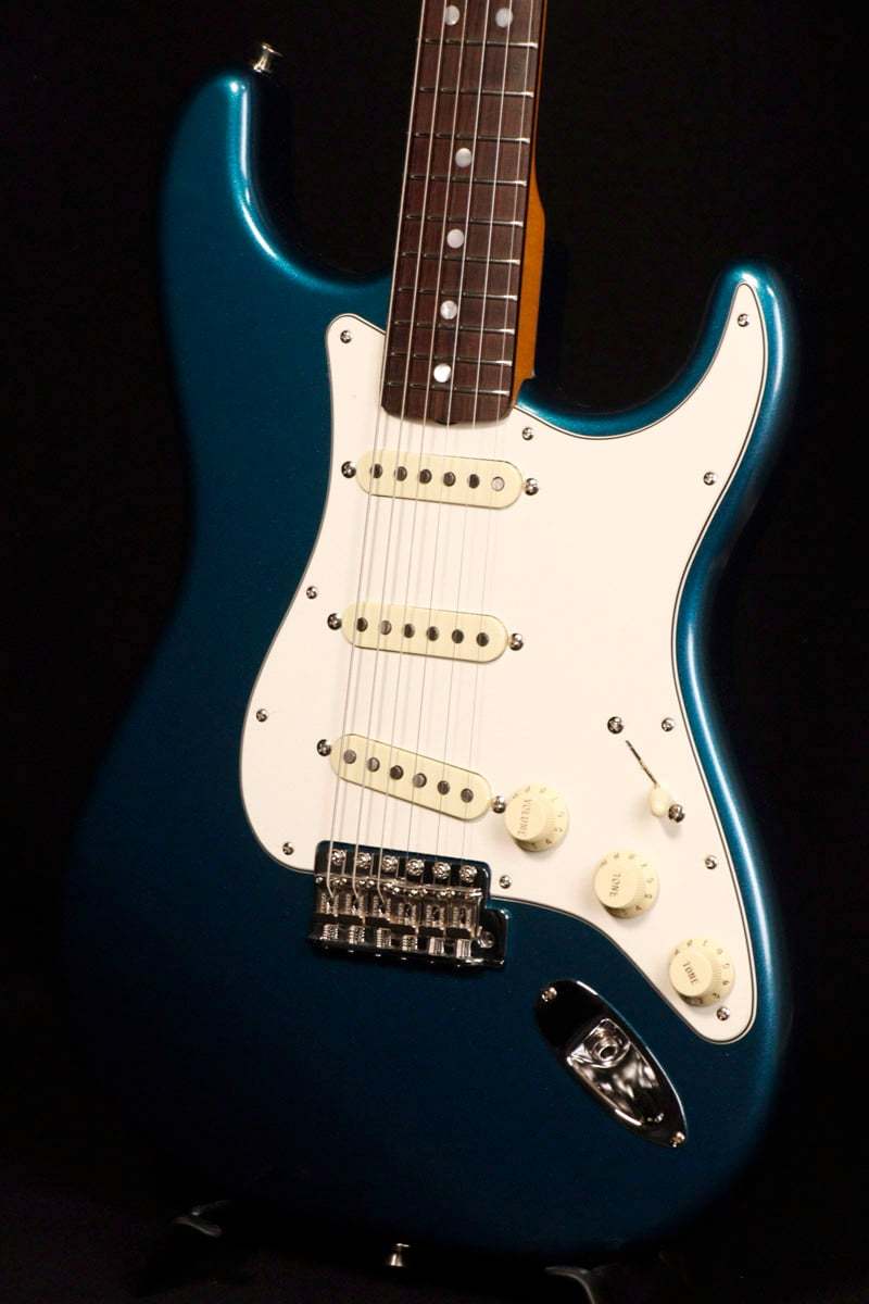 Fender Stratocaster Paradise Blue 加藤隆志 Fender Takashi Kato Stratocaster Rosewood Fingerboard