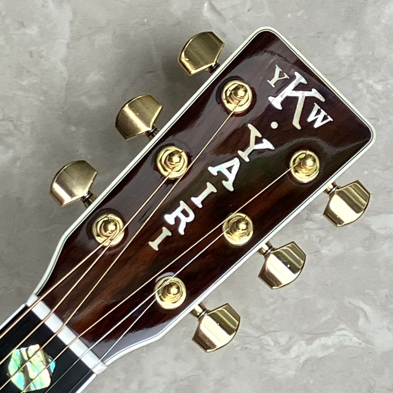 K.Yairi YW-1000HQ【現物画像】ヤイリ【ケース付き】保証書付き