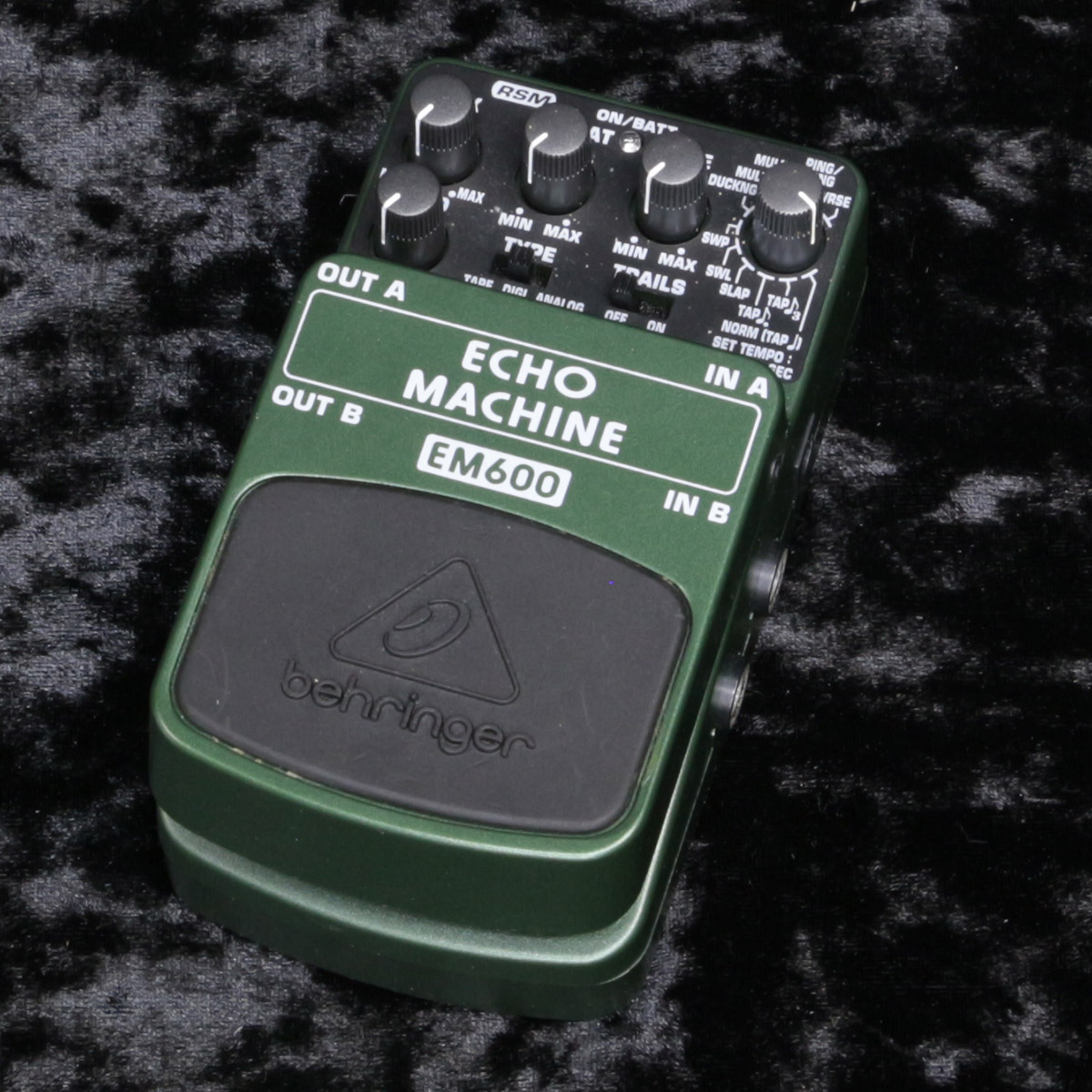 ギター BEHRINGER EM600 ECHO MACHINE BEHRINGER EM600 【新宿店】（中古）【楽器検索デジマート】