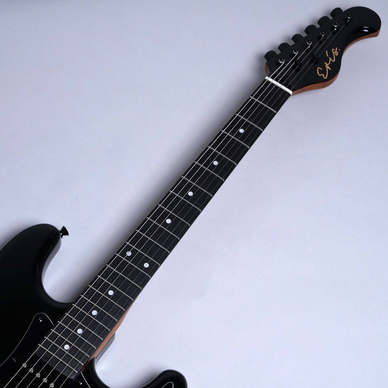 Eris Nestia ストラトキャスター ローステッドネック 新品同様！ 61bJoMLyvWL._UF350,350_QL80_.jpg