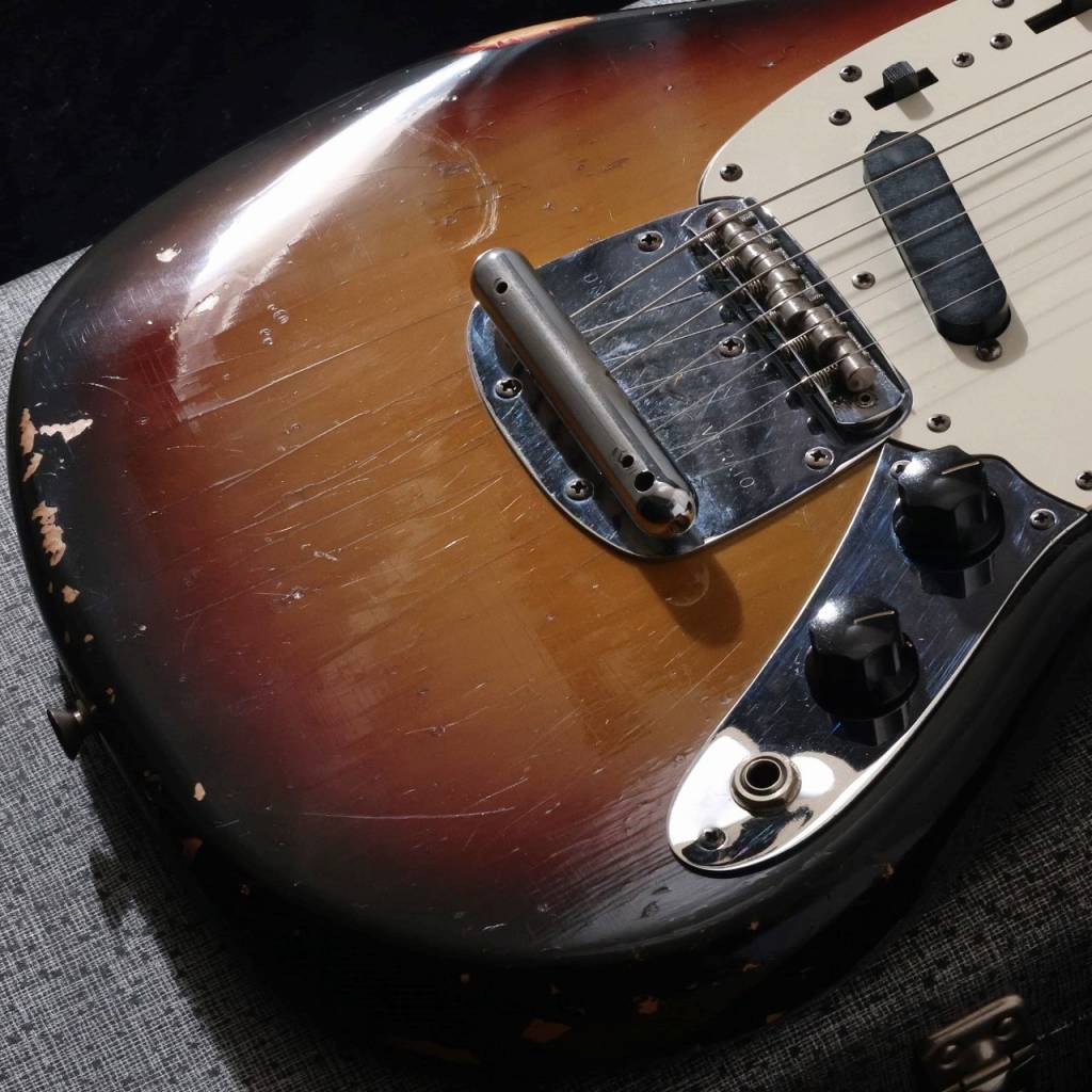 Fender 1974 Mustang Sunburst 【御茶ノ水本店】（ビンテージ/送料無料