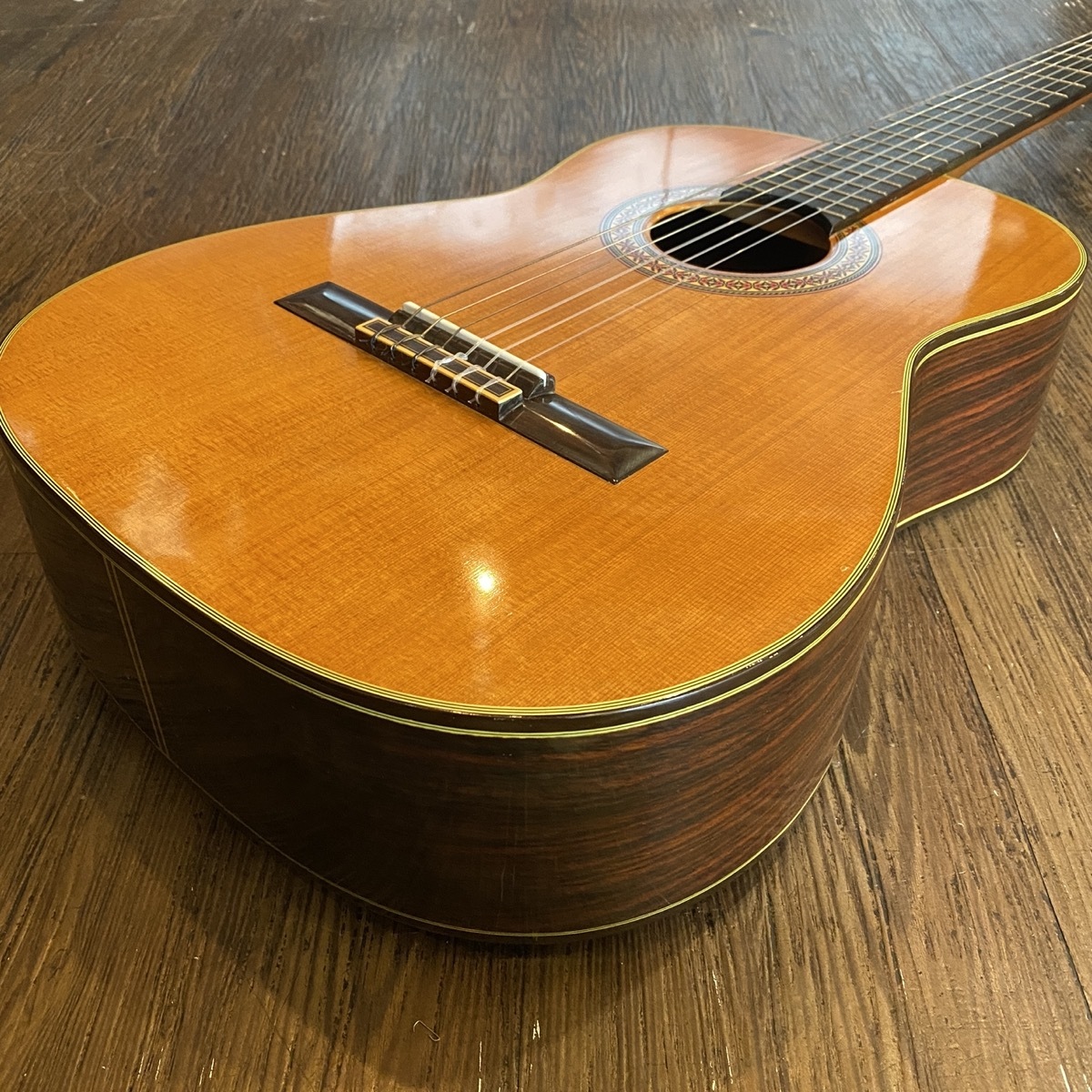 ZEN-ON Abe-530 Classical Guitar（中古/送料無料）【楽器検索