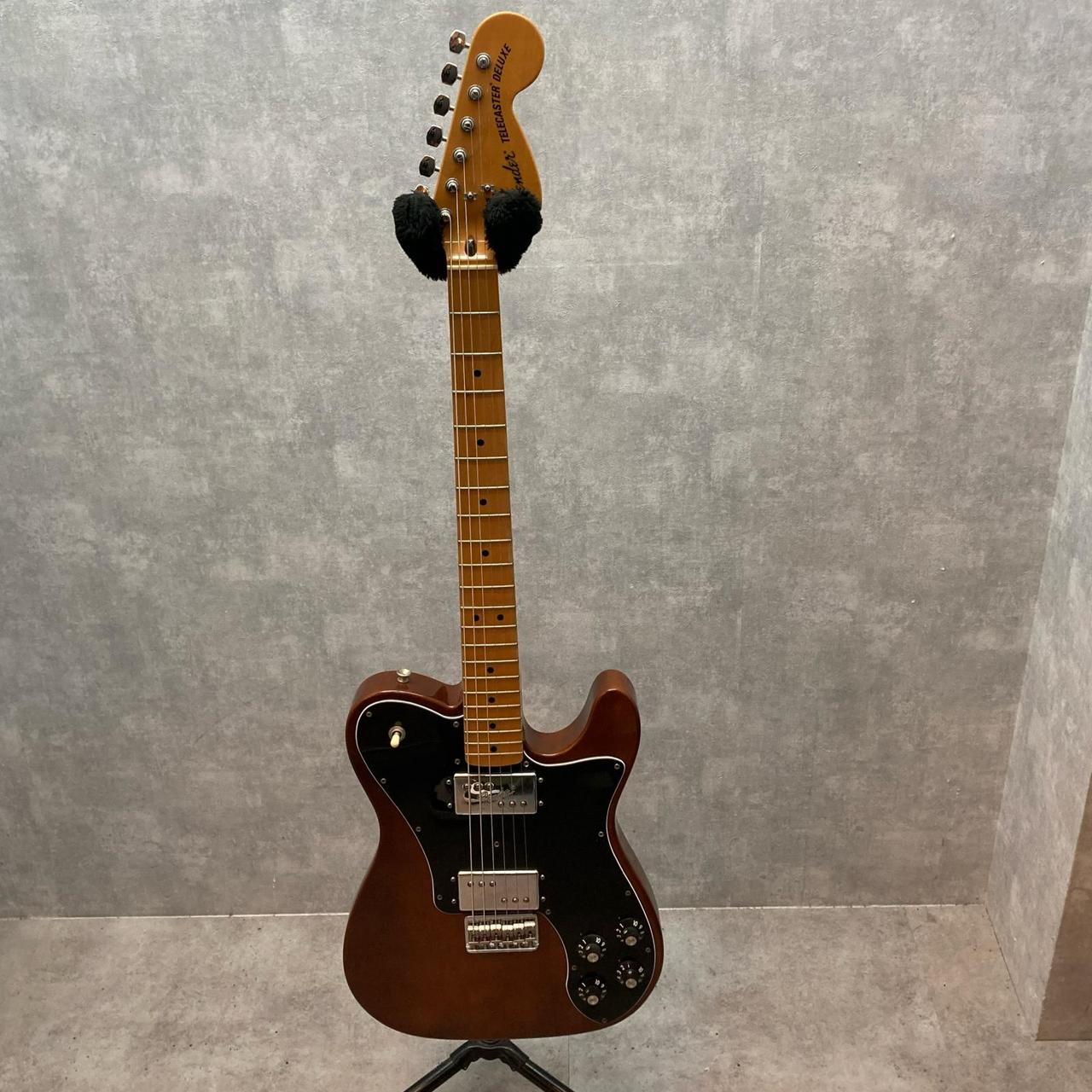 Fender Classic Series 72 Telecaster Deluxe Walnut【三重本店