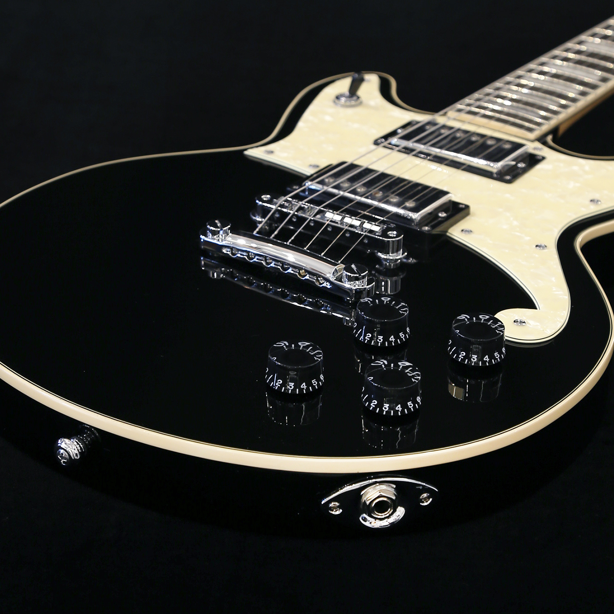 Brighton ギター Deluxe Brighton Vintage Sunburst | D'Angelico | 取扱い
