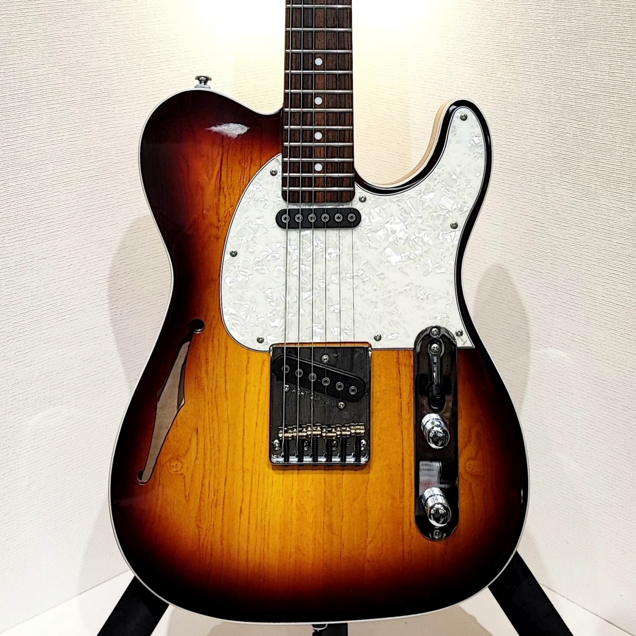 割引発見 セミホーロー（G&L USA ASAT G＆L Limited Clasic ASAT Tribute ギター