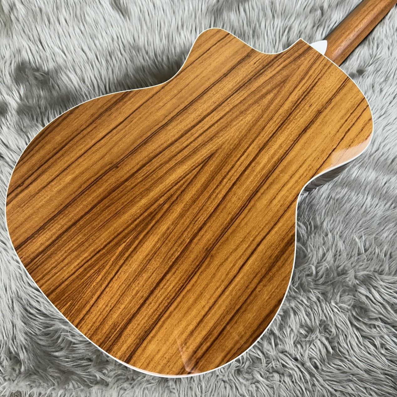 Taylor 214ce DLX 中古　美品 Taylor 214ce DLX - 00887766113805