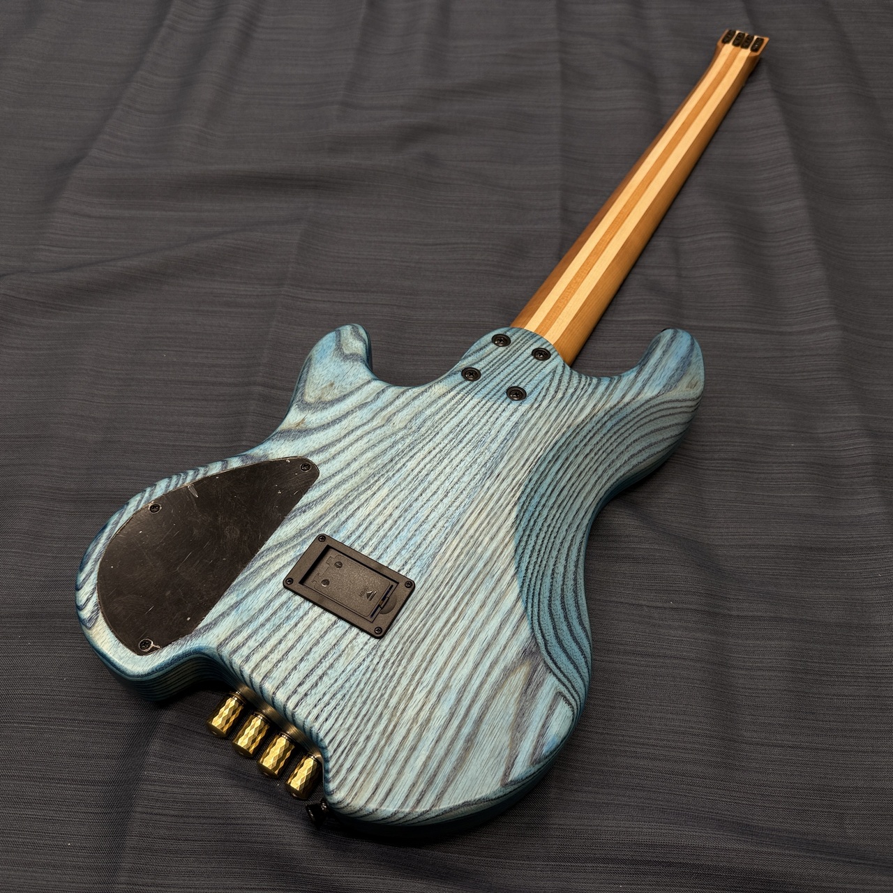 Sfida SHB-800 / Blue【ヘッドレス・ショートスケール】【厳選セール