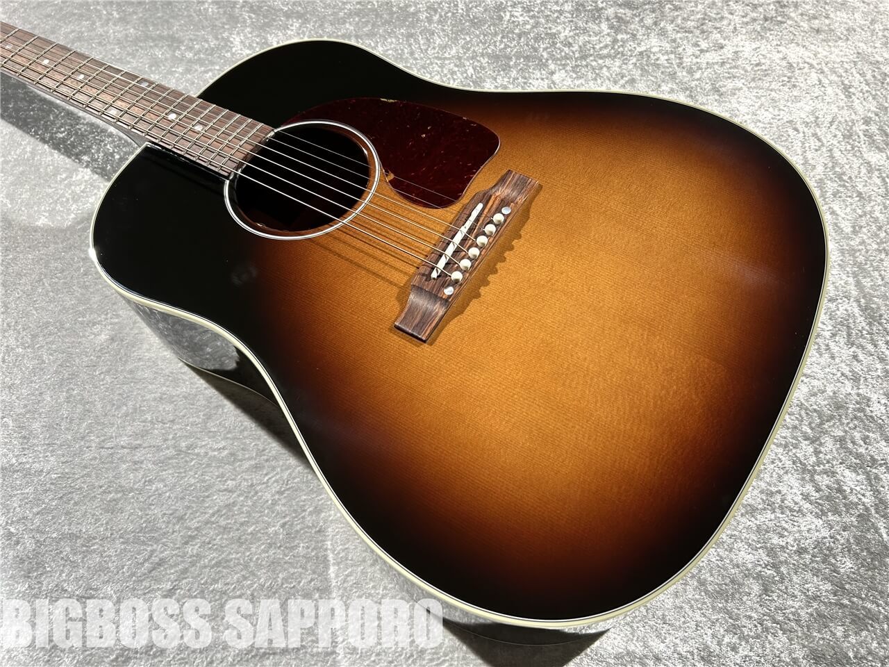 Gibson J-45 Standard (Vintage Sunburst)（新品/送料無料）【楽器検索 