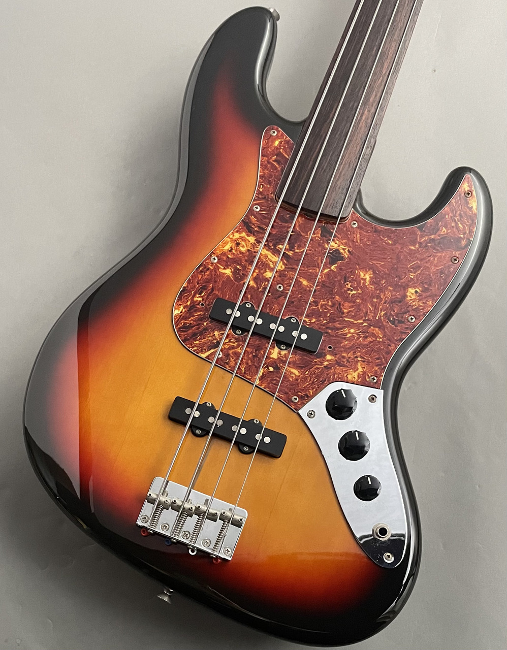 FERNANDES Revival Jazz Bass Fretless【USED】（中古）【楽器検索