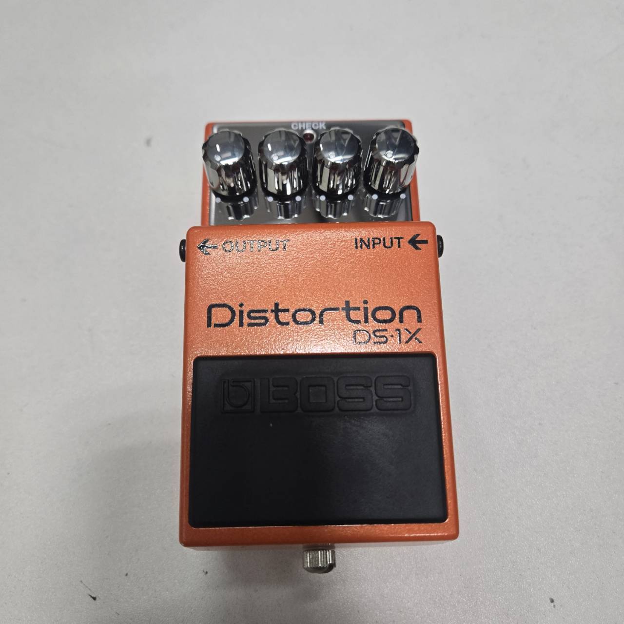 BOSS DS-1X 美品 BOSS 【BOSS×IKEBEコラボ：アクリルキーホルダープレゼント