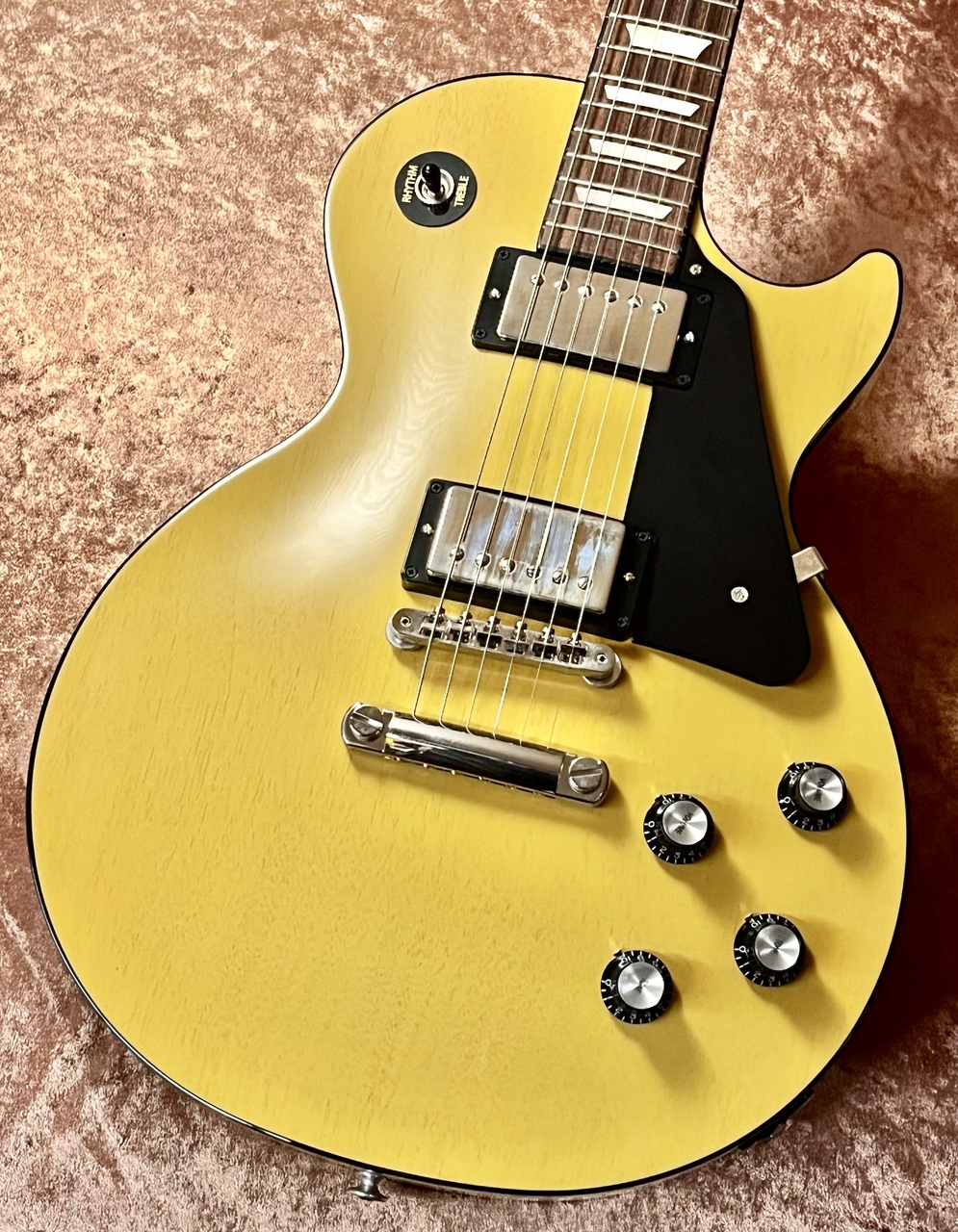 Gibson Les Paul Standard 60s Mahogany Top TV Yellow s/n 226140028
