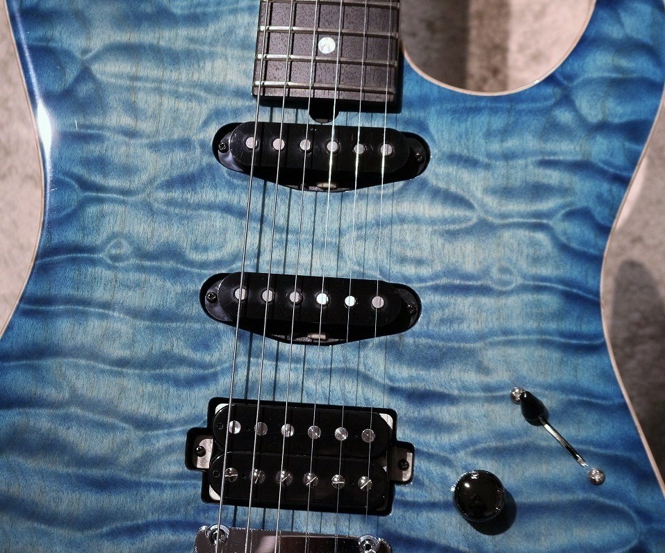 T's Guitars DST-Pro22 Ouilt Ash/Ebony Light Blue Burst 【超良音