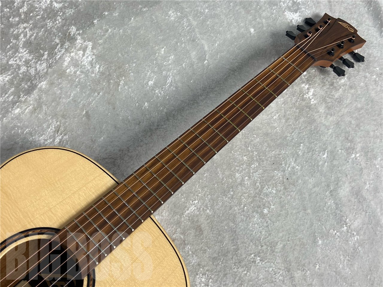 LAG Guitars TRAMONTANE 318 T318A（新品/送料無料）【楽器検索デジマート】