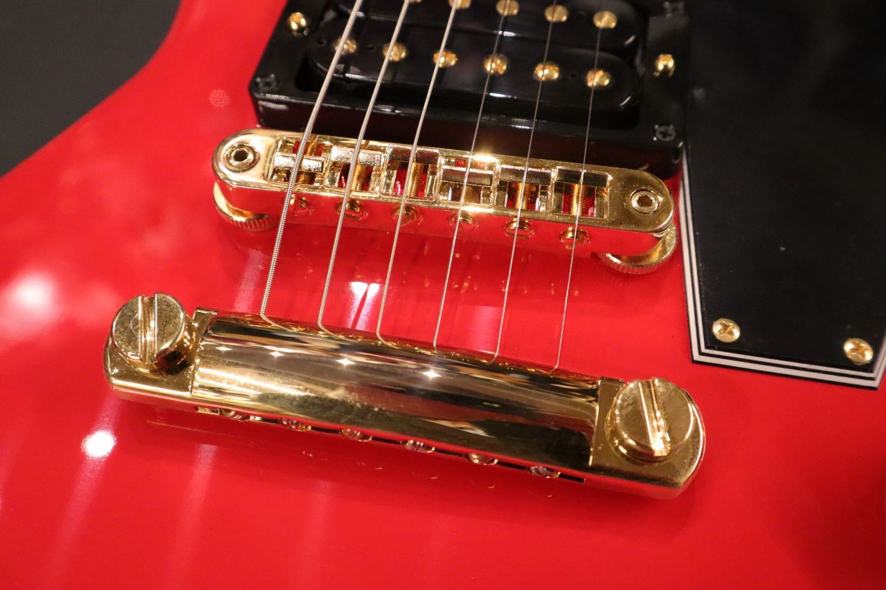 Gibson Lzzy Hale Signature Explorerbird ～Cardinal Red