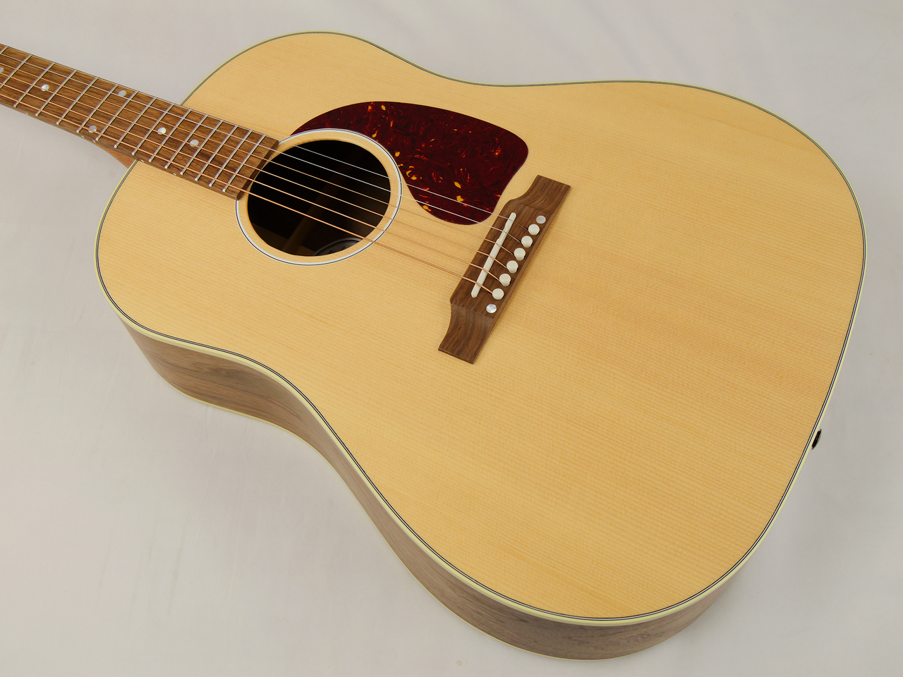 Gibson J-45 Studio Walnut (Satin Natural)（新品/送料無料）【楽器