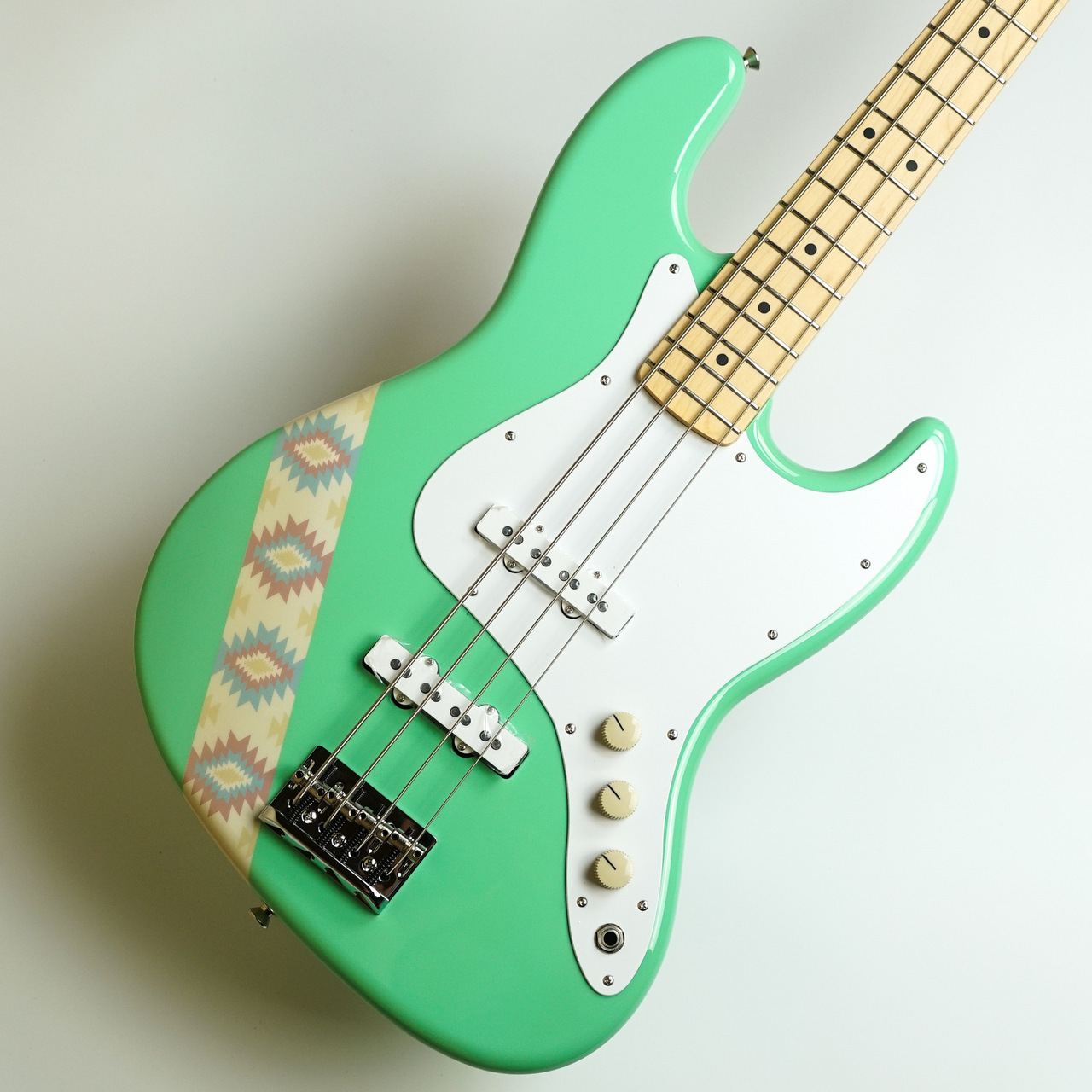 Fender Silent Siren Jazz Bass Maple Fingerboard Surf Green【あい 