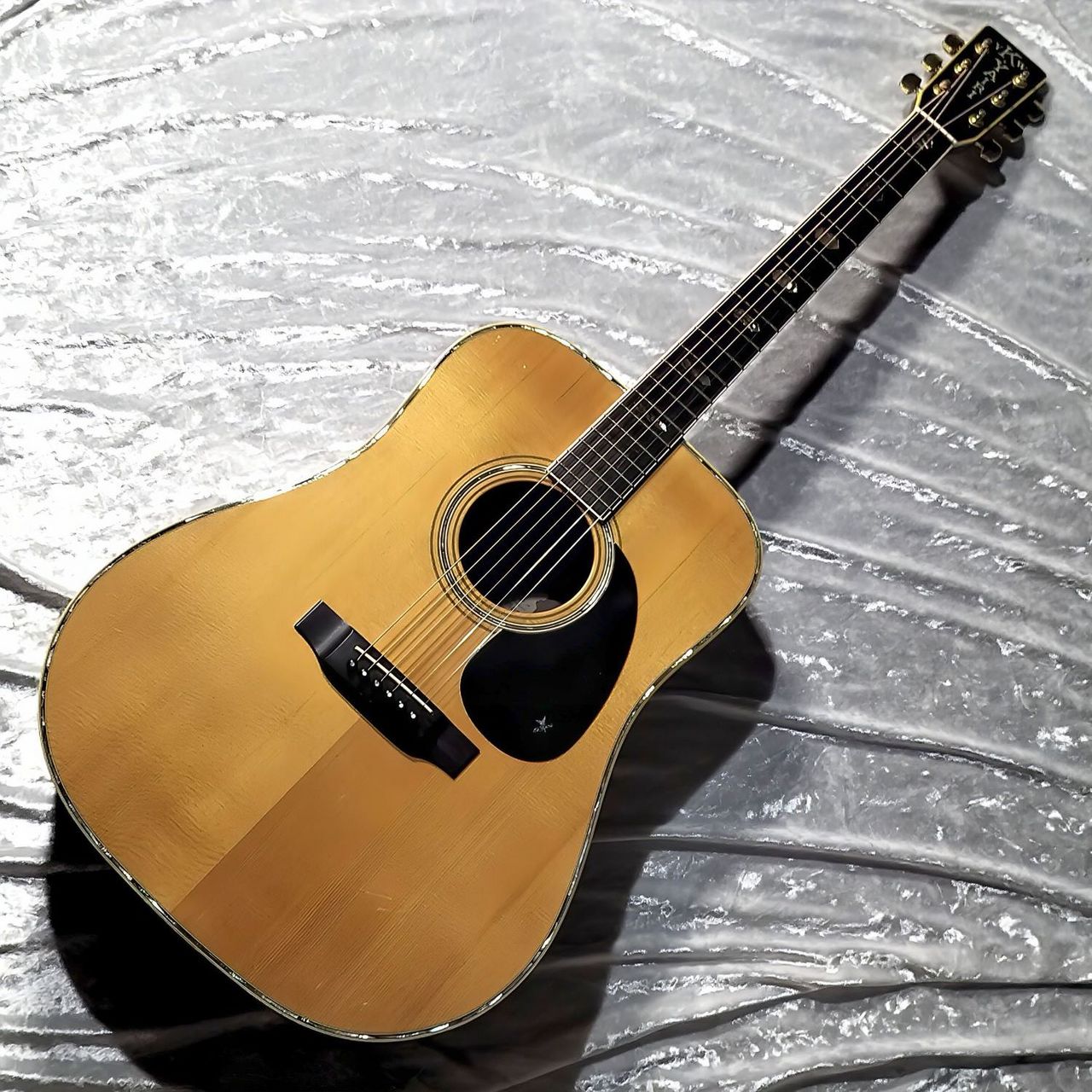 ギター K.YAIRI YW-800 Get the finest Jacaranda at an unbeatable price! [K.Yairi YW-800