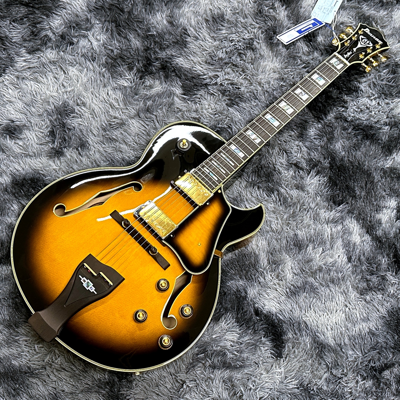 【美品調整済】Ibanez LGB30-VYS ジョージ・ベンソンモデル Ibanez LGB300-VYS (Vintage Yellow Sunburst) -George Benson