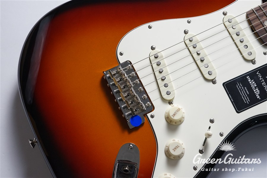 Fender Vintera III Late 60s Stratocaster - 3-Color Sunburst（新品