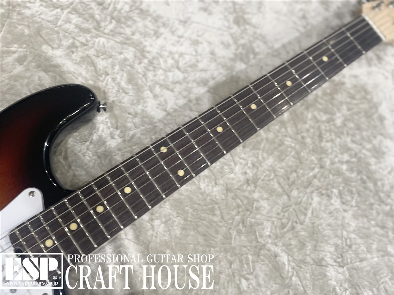 GrassRoots G-ST/R / 3 Tone Sunburst（新品/送料無料）【楽器検索