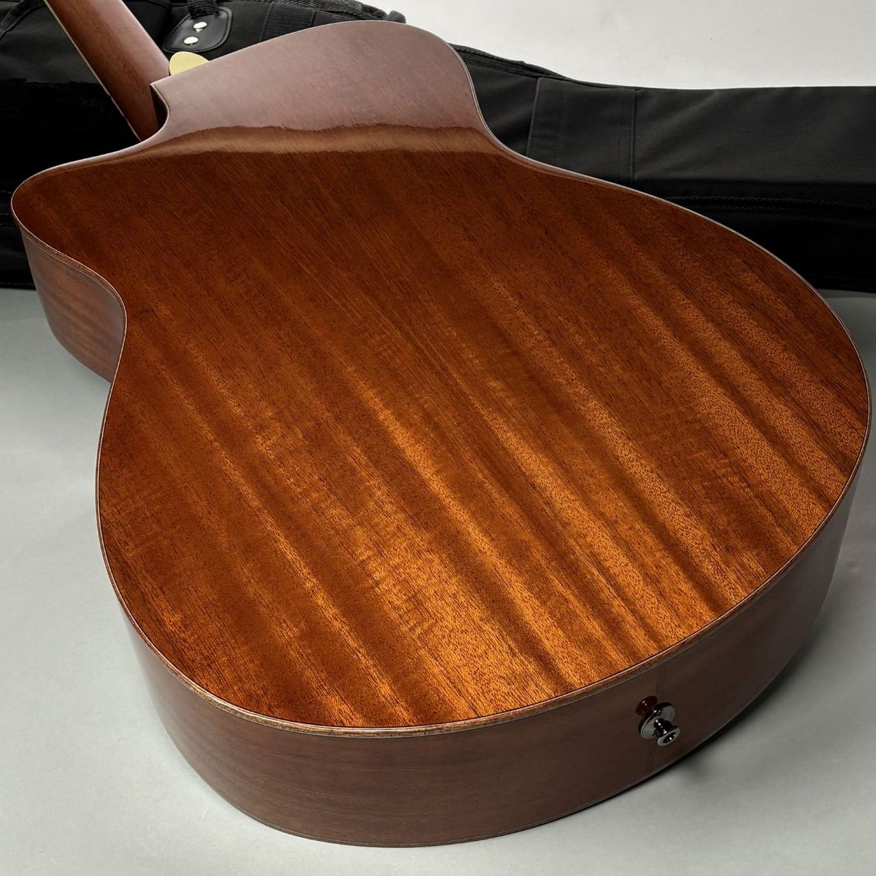 YAMAHA FSX825C BS(ブラウンサンバースト) アコースティックギター
