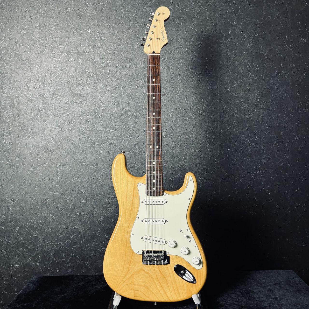 Fender Made in Japan Hybrid II Stratocaster Vintage Natural