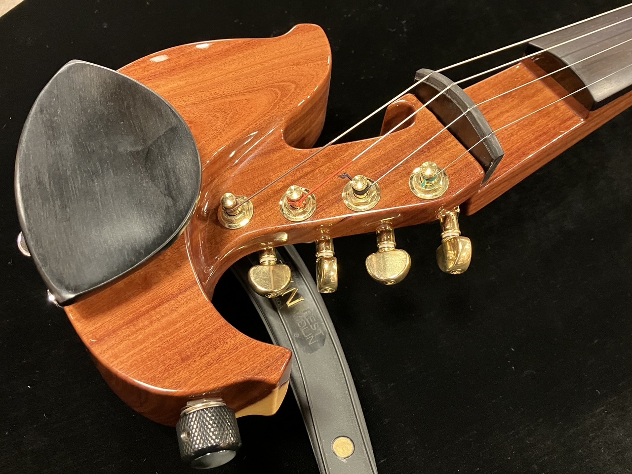 Jordan Electric Violin 《 Mulga Wood 》[4string