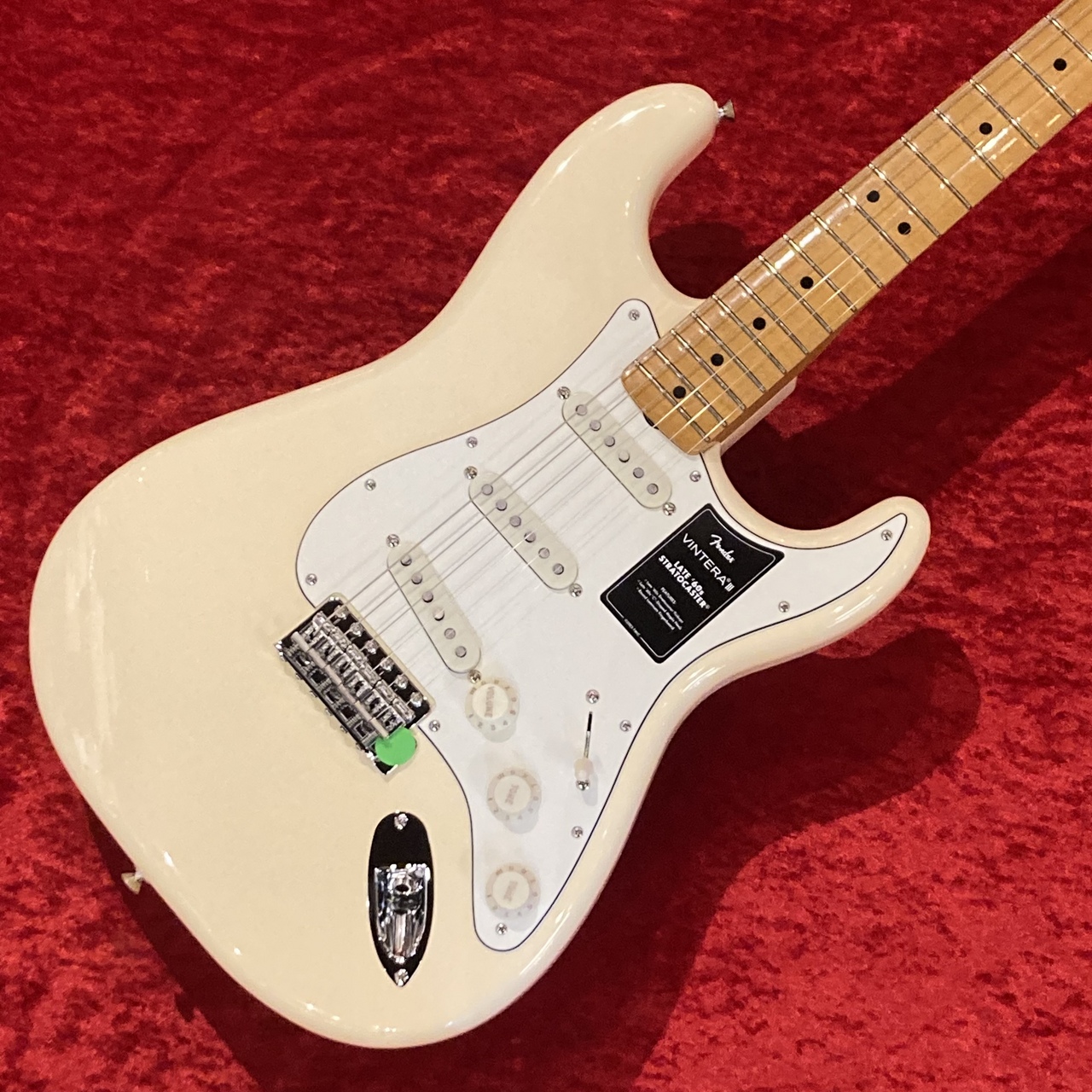 Fender 【ラージヘッド4点留ネック】VINTERAⅢ EARLY 60S STRAT RW OWT