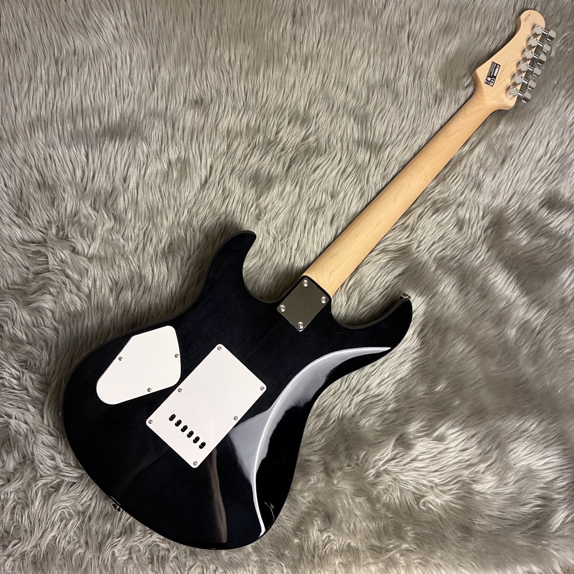 YAMAHA パシフィカ　212 トランスルーセントブラック YAMAHA PACIFICA212VQM TBL エレキギター トランスルーセントブラック