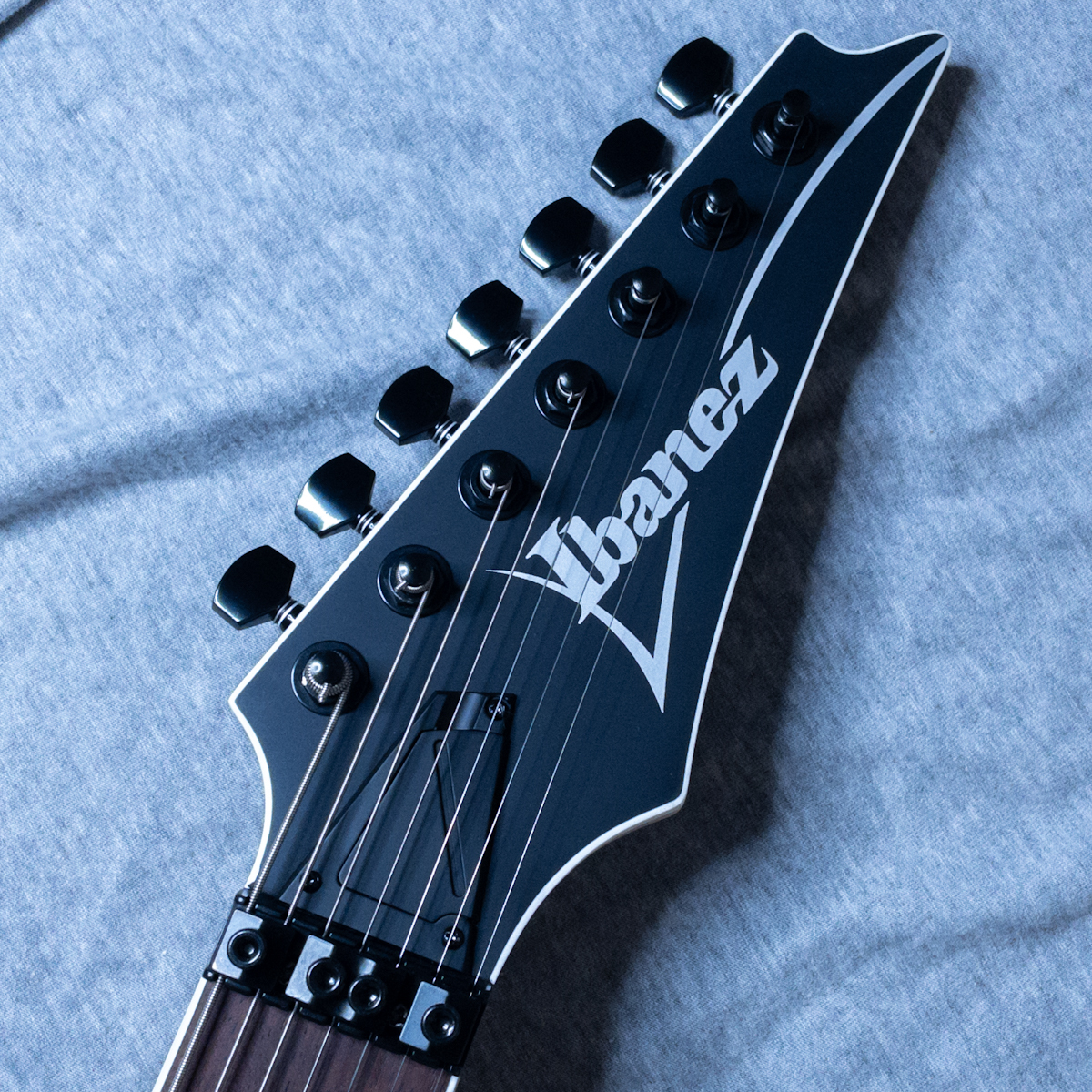 Ibanez RG7420EX BKF(Black Flat)（新品特価）【楽器検索