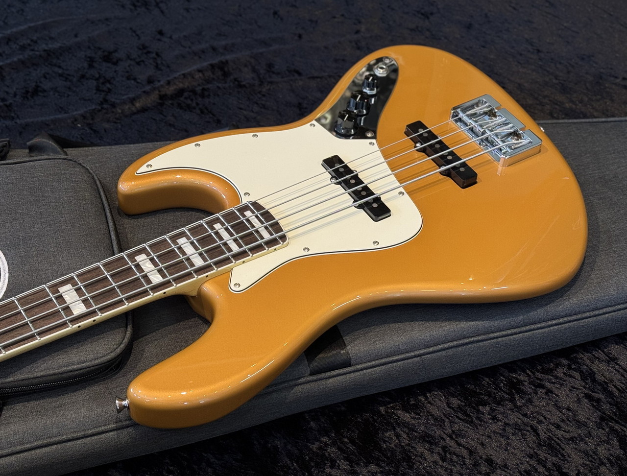 Alnico AMICDシリーズ イエローベース 4弦 Xotic XJ-Core 4st Firemist Gold #25011（新品/送料無料）【楽器検索