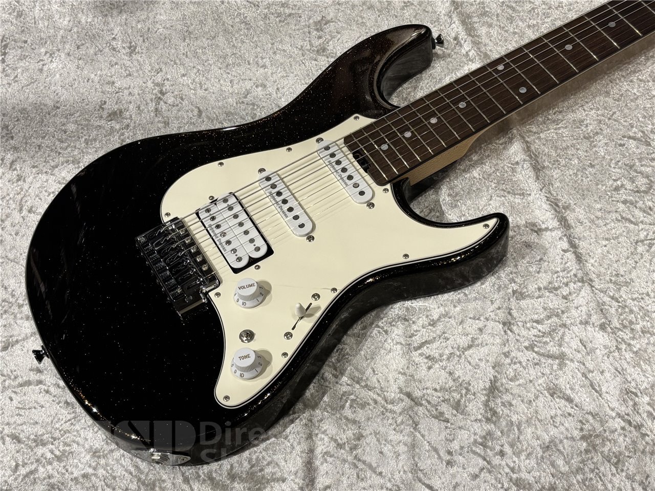 【ほぼ新品】ESP SNAPPER-7-AL/R ホワイトパール SNAPPER-7-AL/R | ESP GUITARS