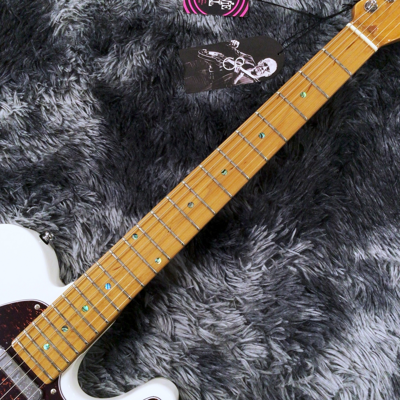 Sire Larry Carlton T7 AWH (Antique White) 【旧仕様最終入荷