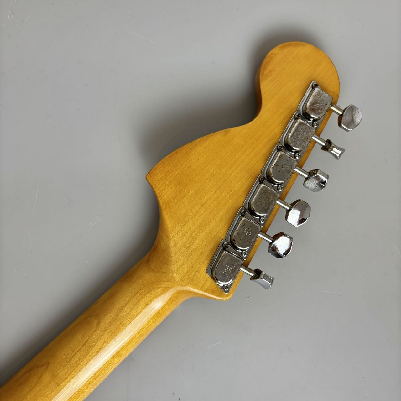 Fender Japan ST68-185YM Yngwie Malmsteen Signature Model（中古