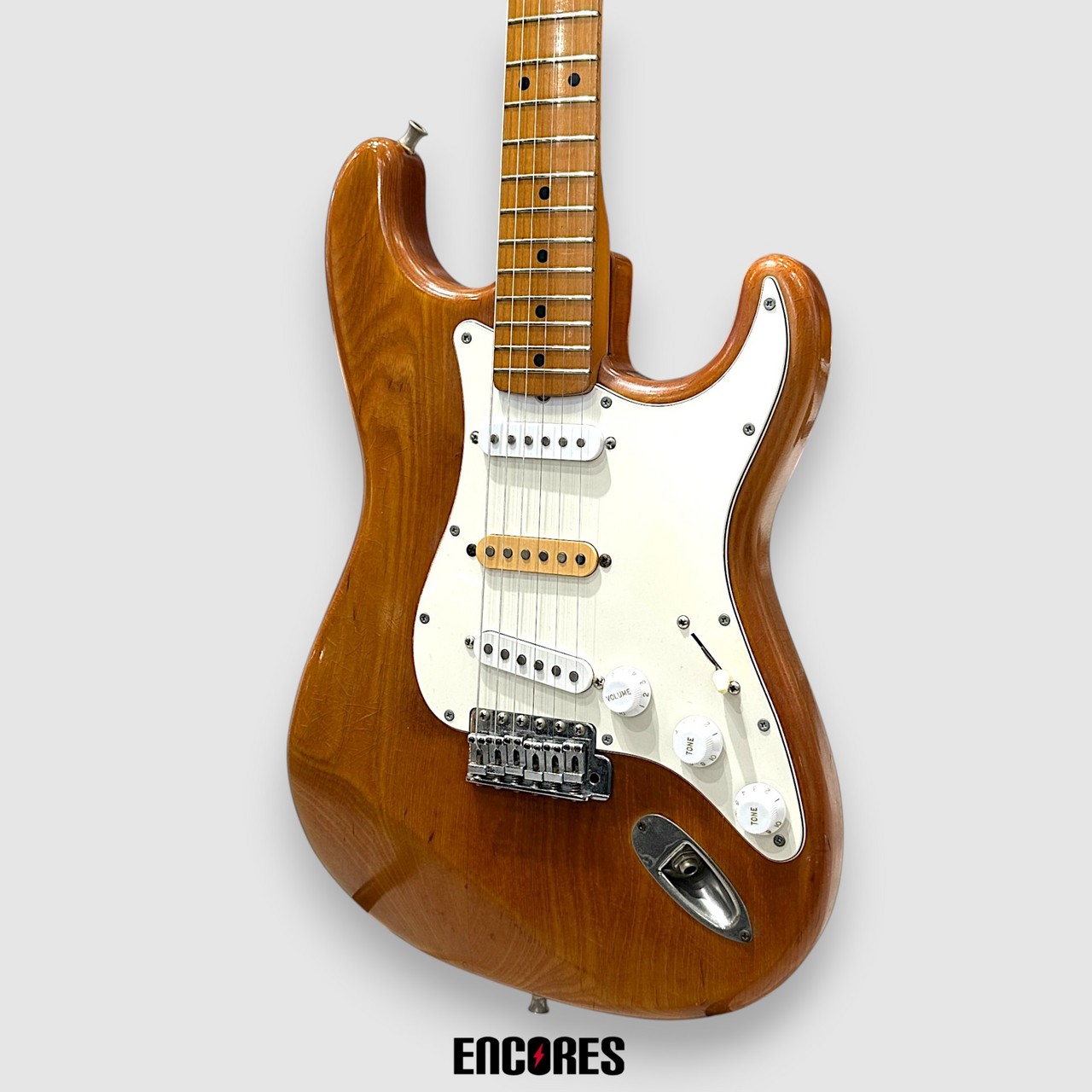 Fender Japan 1987年製 Eシリアル ST72-115 ストラト Fender Japan 1987年製 Eシリアル ST72-115 ストラト Fender Japan