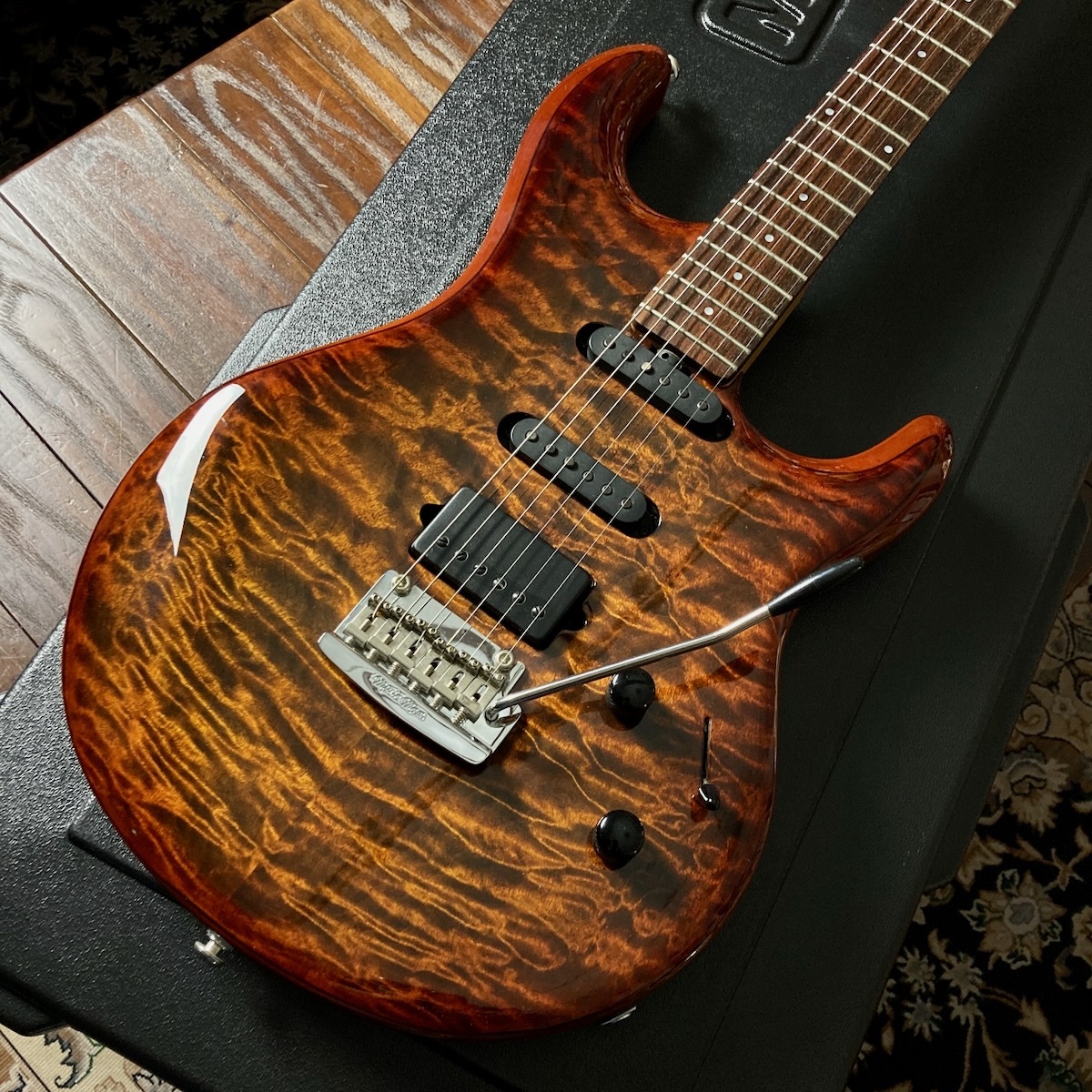 MUSIC MAN BFR Luke 3 / LIII HSS Quilt Top / Hazel Burst（中古