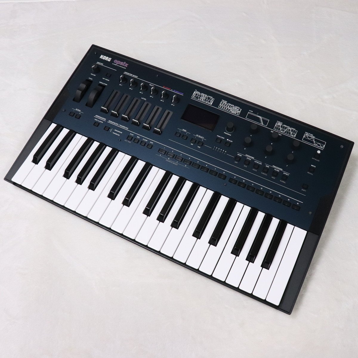 KORG opsix Altered FM Synthesizer 【梅田店】（中古/送料無料