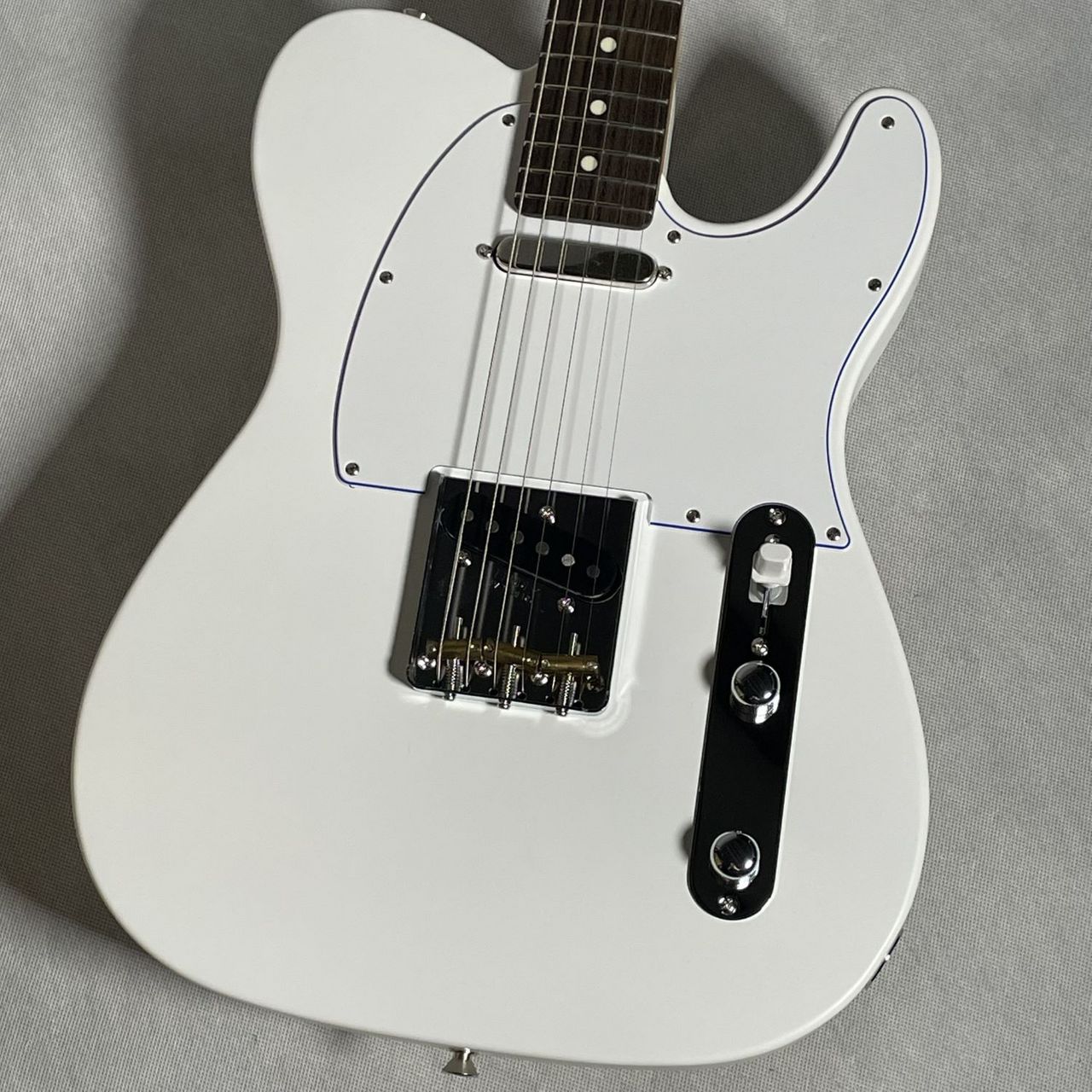 テレキャスタータイプ ホワイト Fender Standard Telecaster Olympic White / Laurel【2025年NEW