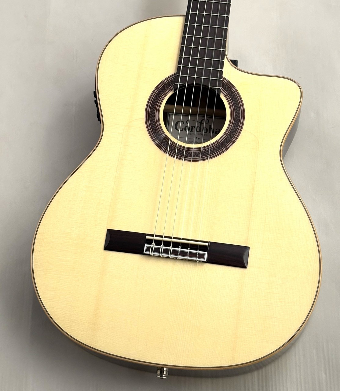 Cordoba GK Studio エレガット+ハードケース Cordoba GK Studio エレガット+ハードケース Cordoba GK Studio