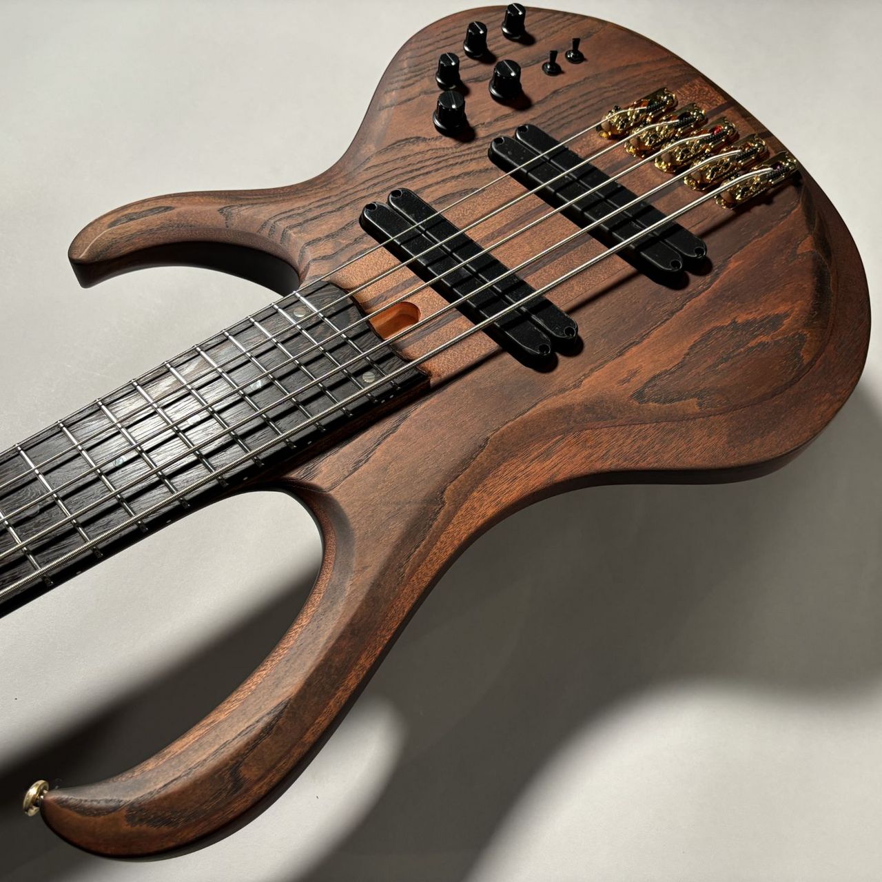 Ibanez BTB635LM-SUF【マルチスケール・スルーネック仕様】（新品/送料