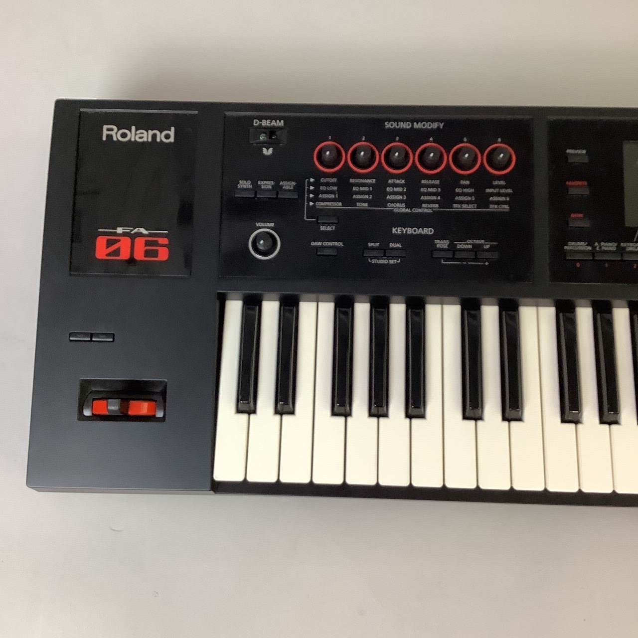 売り切り価格】Roland FA-06 シンセサイザー-