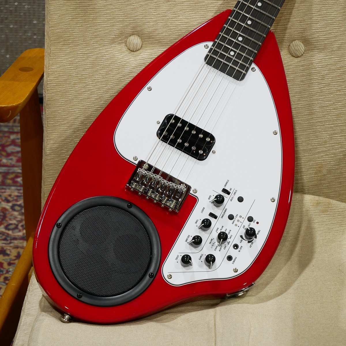 VOX APC-1 / RD 【スピーカー、リズムマシン、エフェクター内蔵の