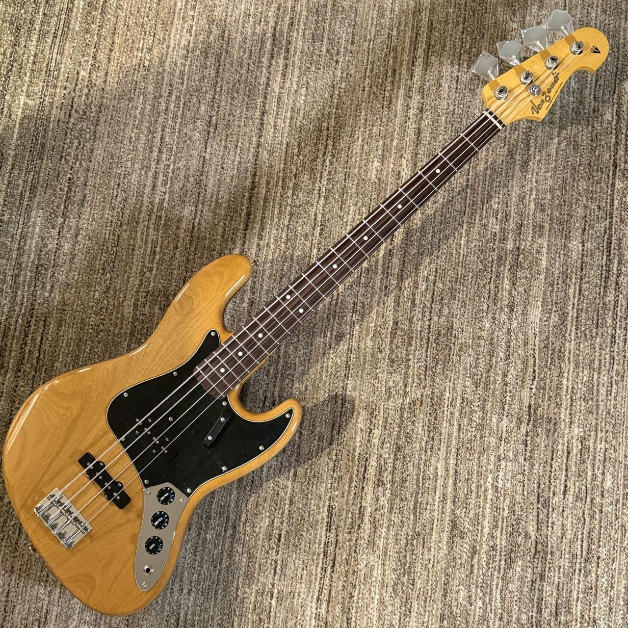 ベース vanzandt JBV-R2V/3TS Vanzandt JBV-R2 3TS – 神戸ギター