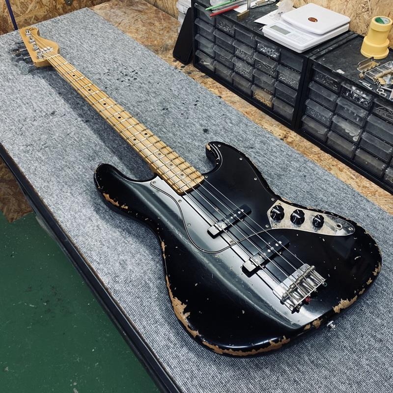 Black Smoker Trad Master Series Beta J4 (Black/Heavy Aged